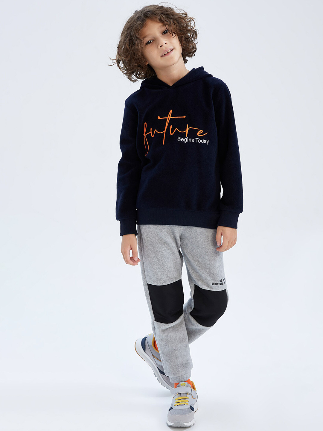 

DeFacto Boys Grey Joggers Trousers