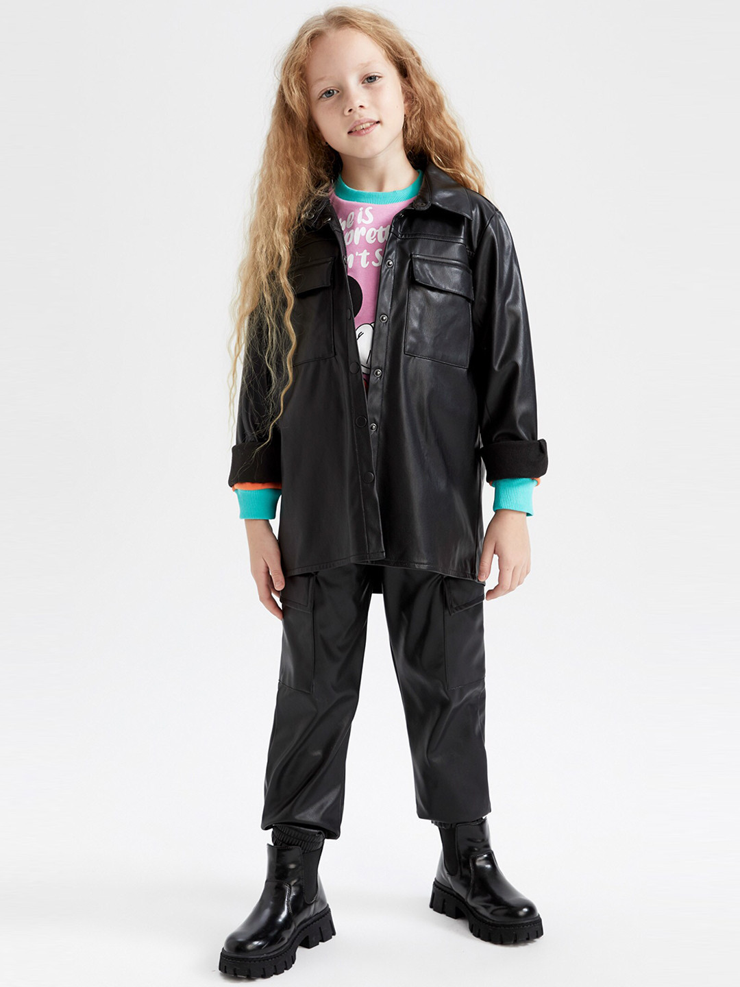 

DeFacto Girls Black Solid Trouser