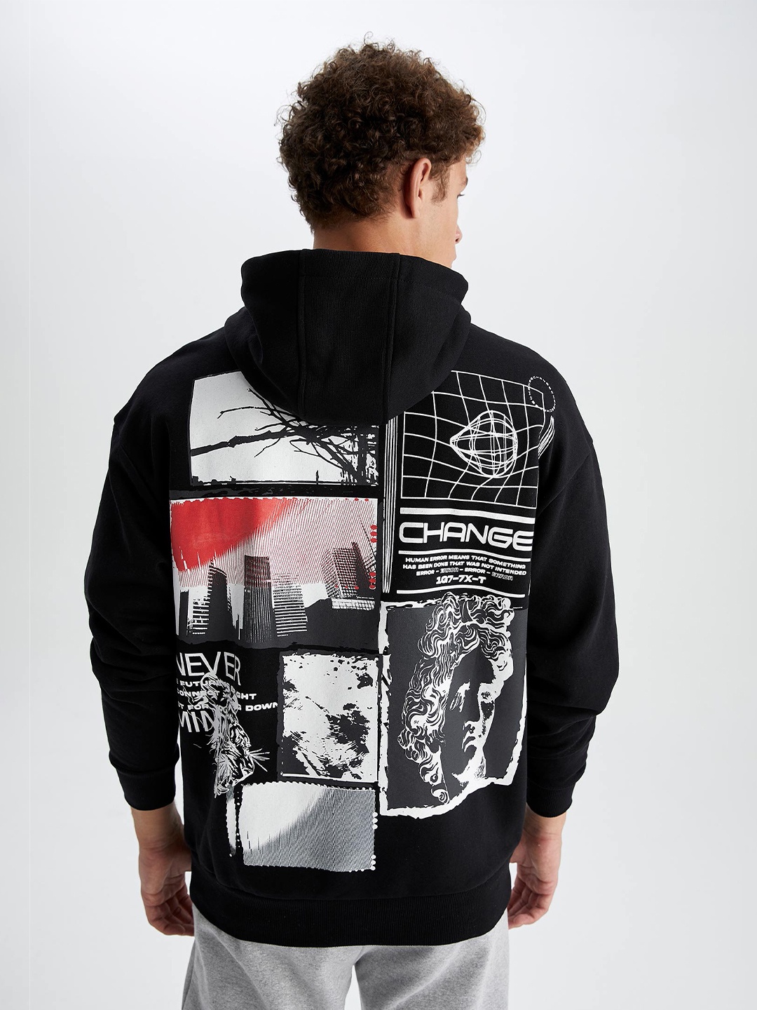 

DeFacto Men Black Graphic Printed Hooded Sweatshirt