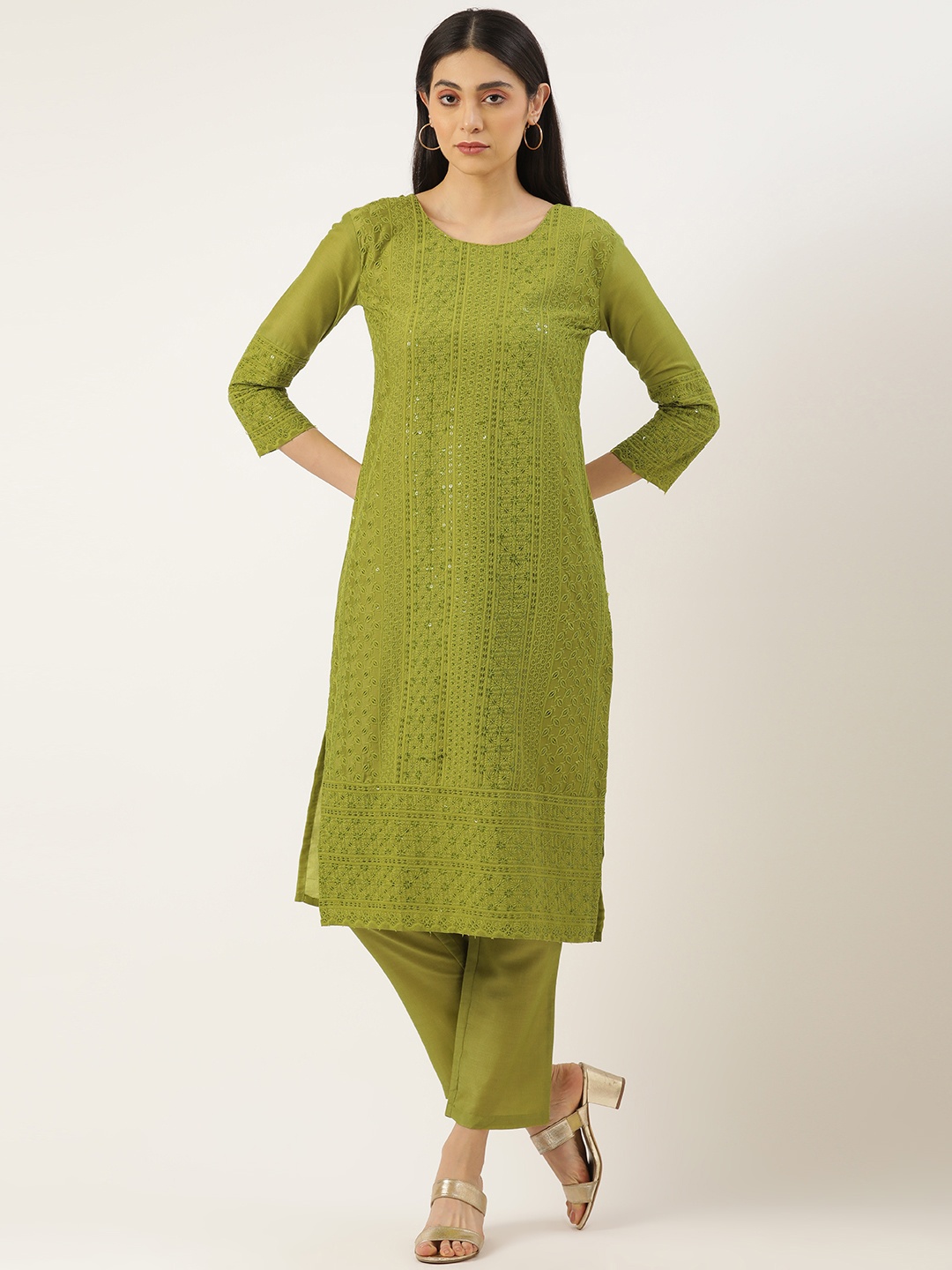 

SWAGG INDIA Women Ethnic Motifs Embroidered Kurta with Trousers, Green