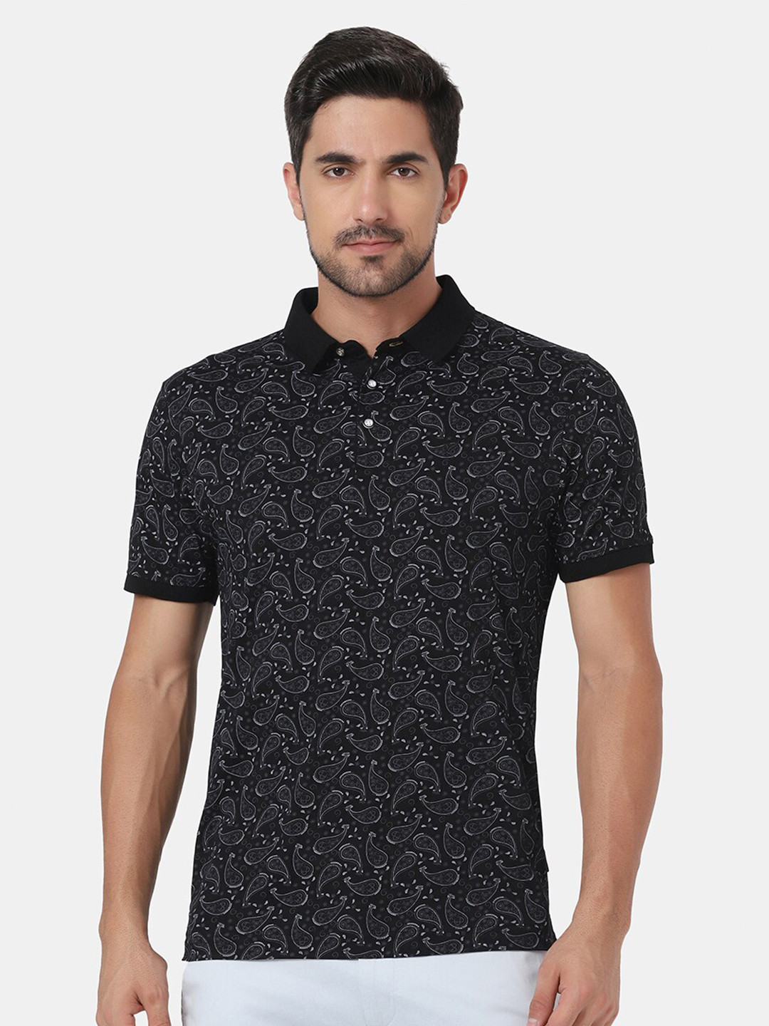 

Blackberrys Men Black Printed Polo Collar Cotton Slim Fit T-shirt