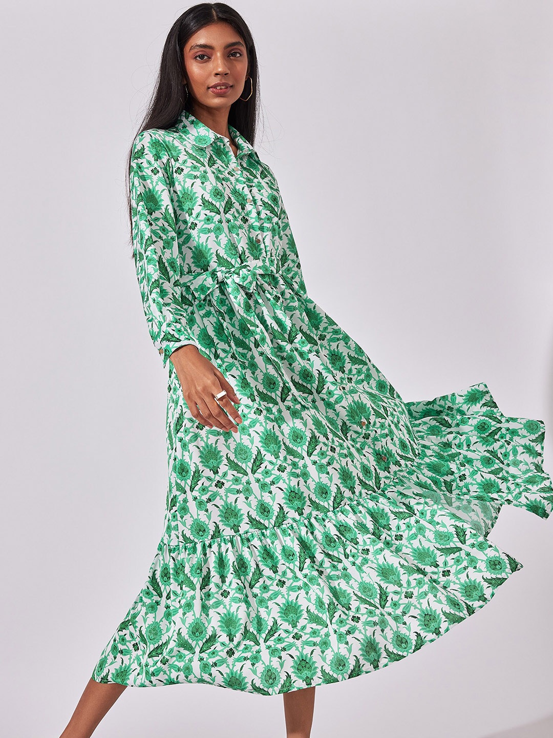 

The Label Life Women Green Floral Satin Maxi Midi Dress