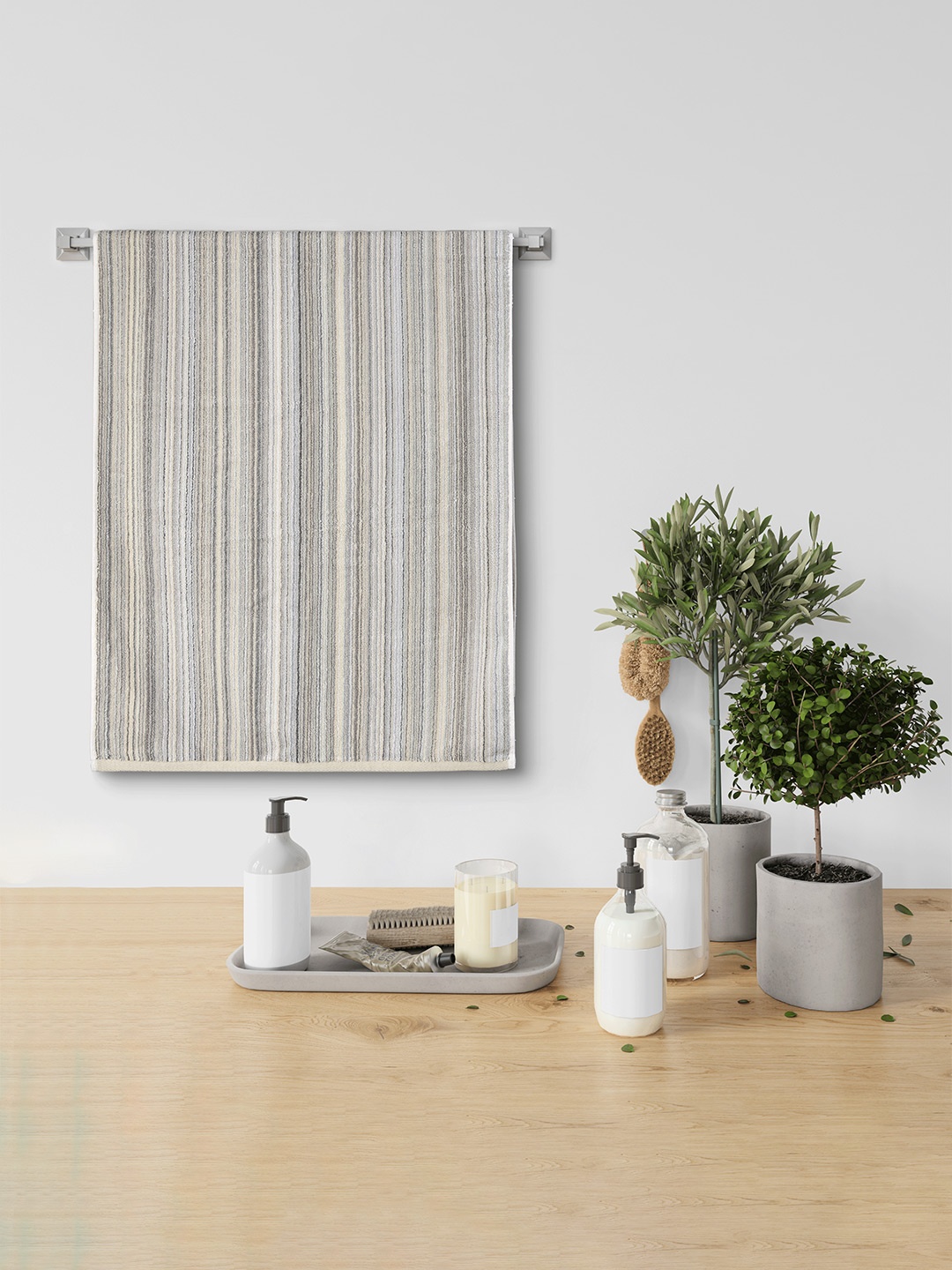 

Urban Magic Grey Striped 460GSM Cotton Bath Towel