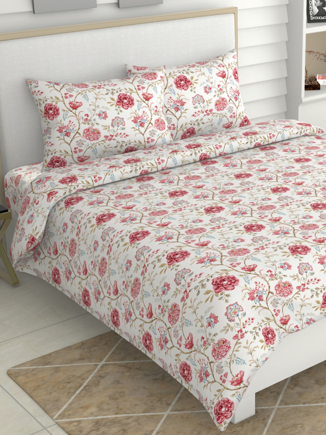 

haus & kinder Red & White Floral 186 TC King Bedsheet with 2 Pillow Covers