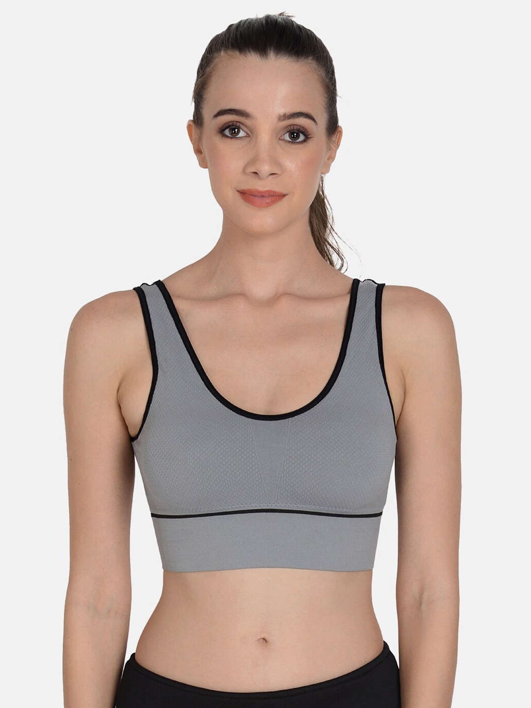 

mod & shy Women Grey & Black Solid Non-Wired Padded Workout Sports Bra