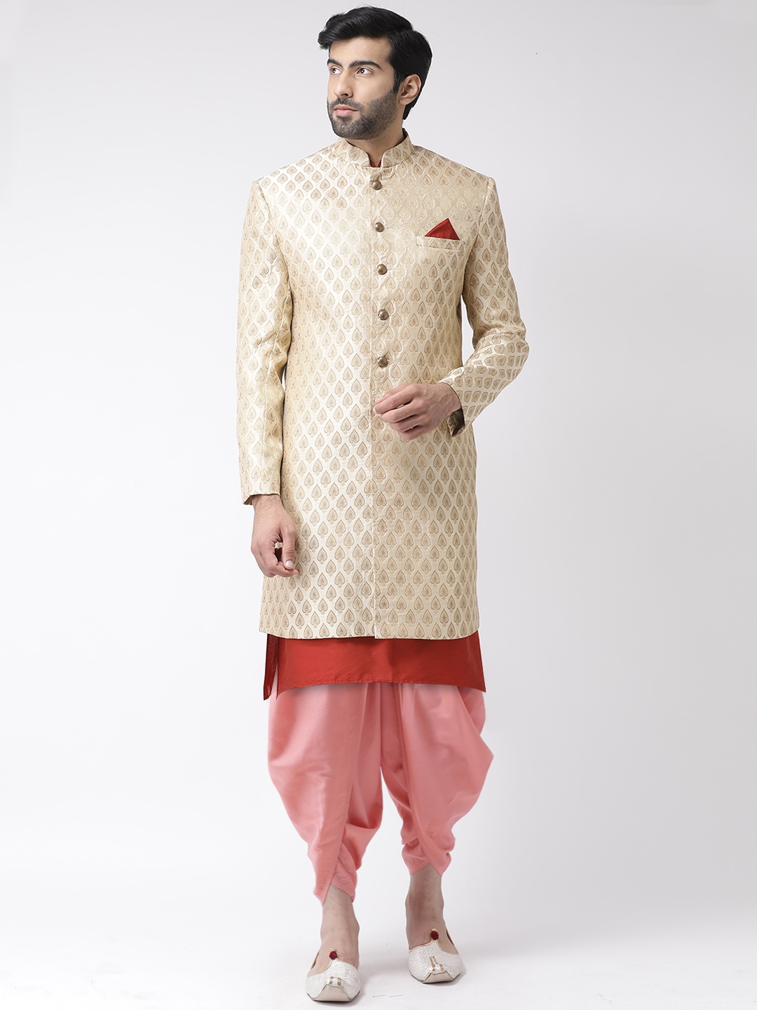 

KISAH Men Self-Design Indowestern Sherwani Set, Cream