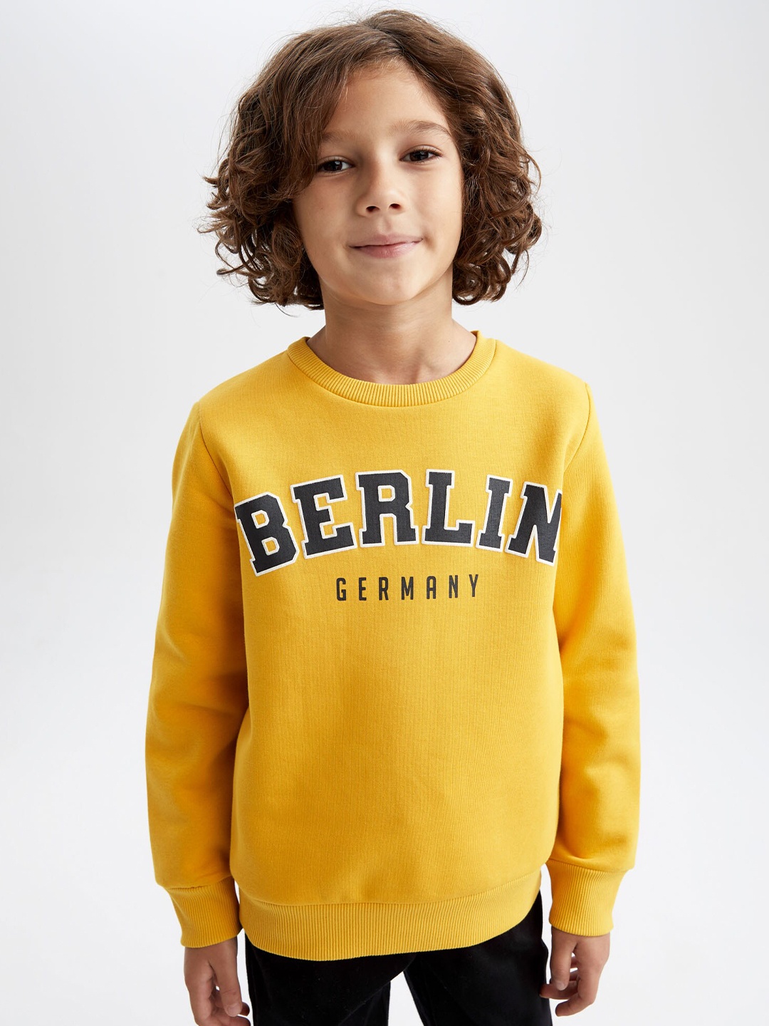 

DeFacto Boys Yellow Printed Sweatshirt