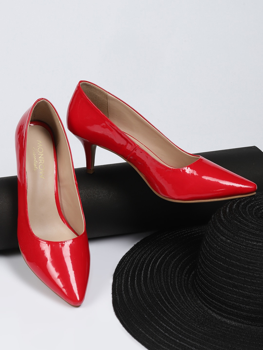 

Monrow Red & Cream-Coloured Kitten Pump Heels