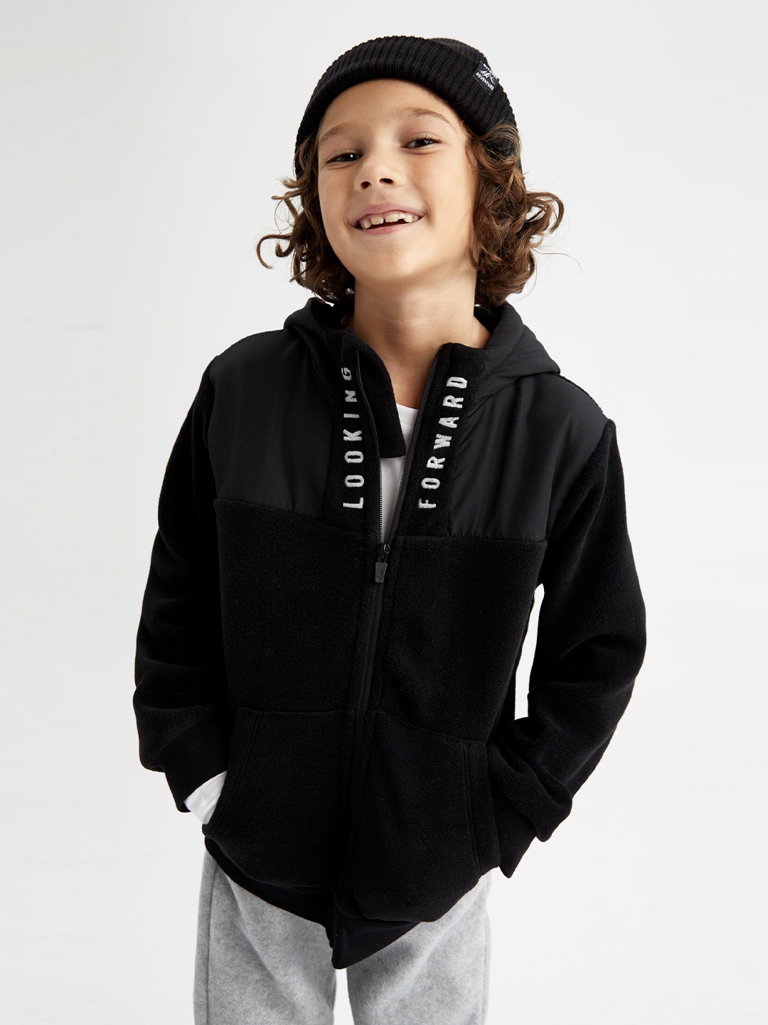 

DeFacto Boys Black Typography Printed Pullover
