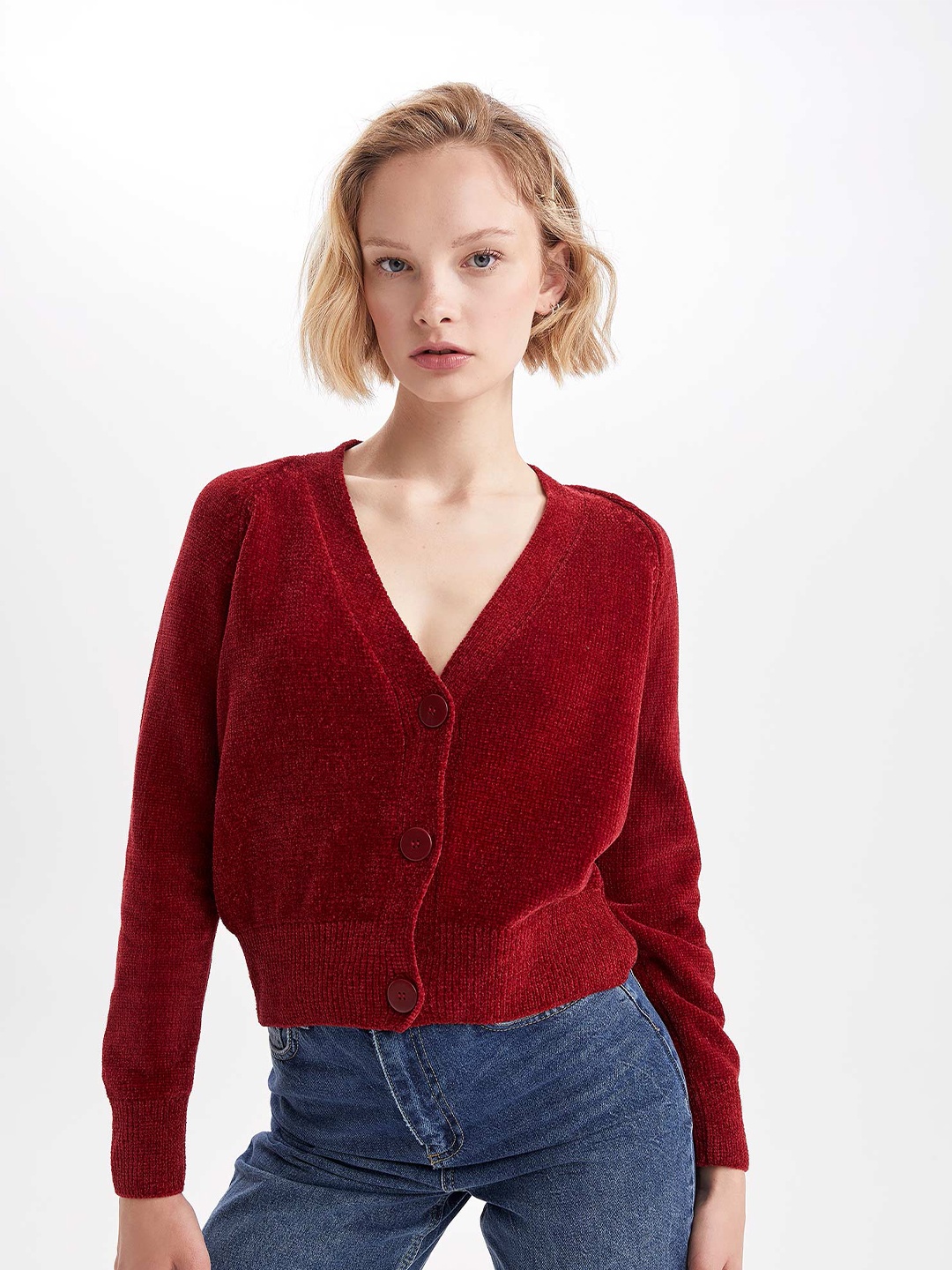 

DeFacto Women Maroon Solid Crop Cardigan