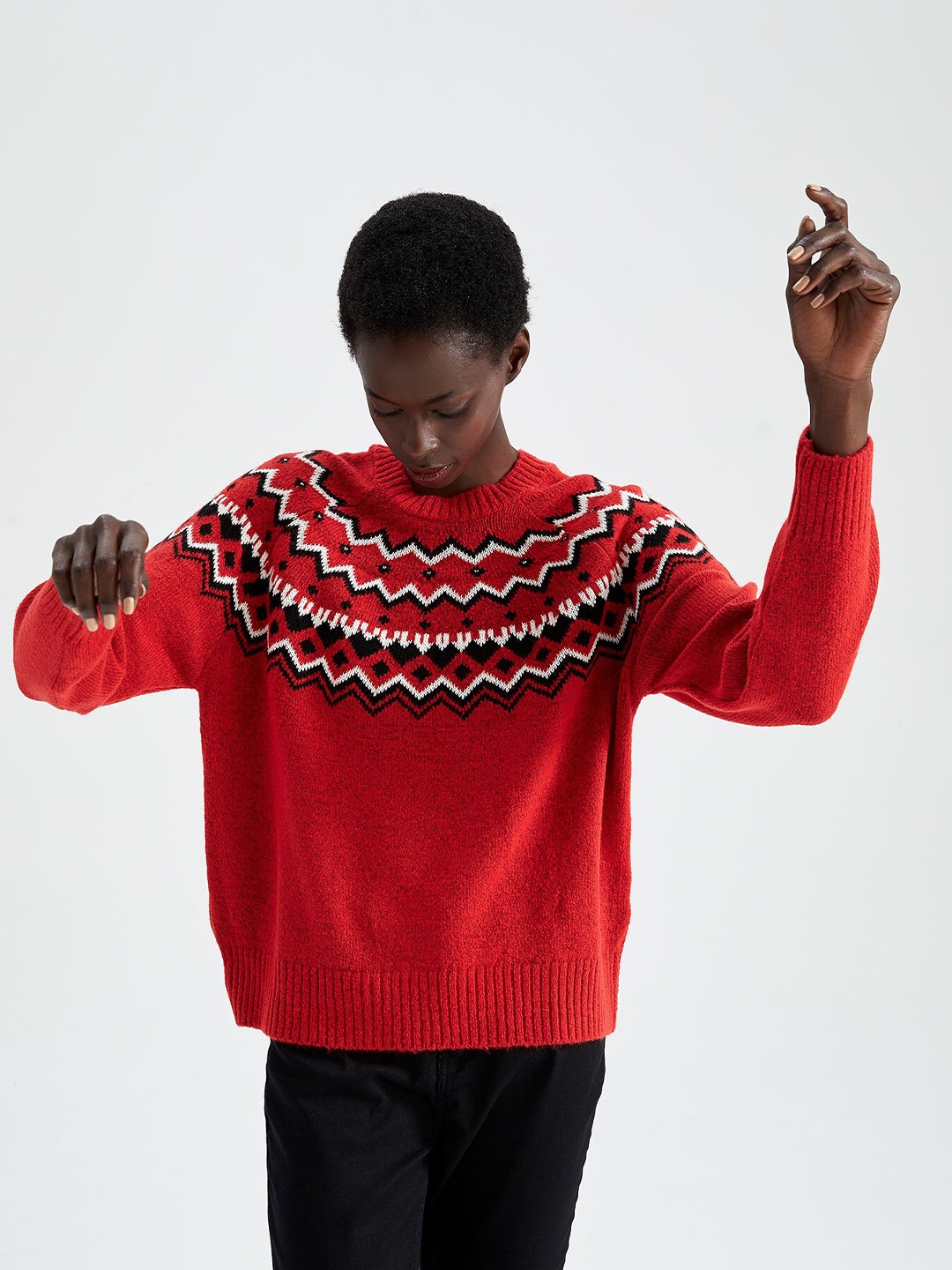 

DeFacto Women Red & Black Printed Pullover