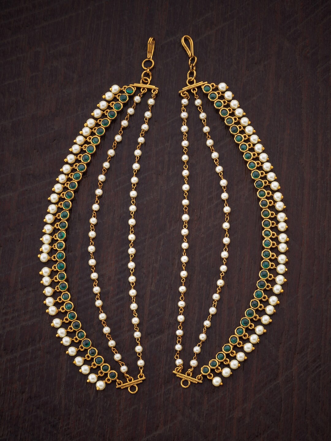 

Kushal's Fashion Jewellery Gold-Toned & Green Classic Ear Cuff Earrings