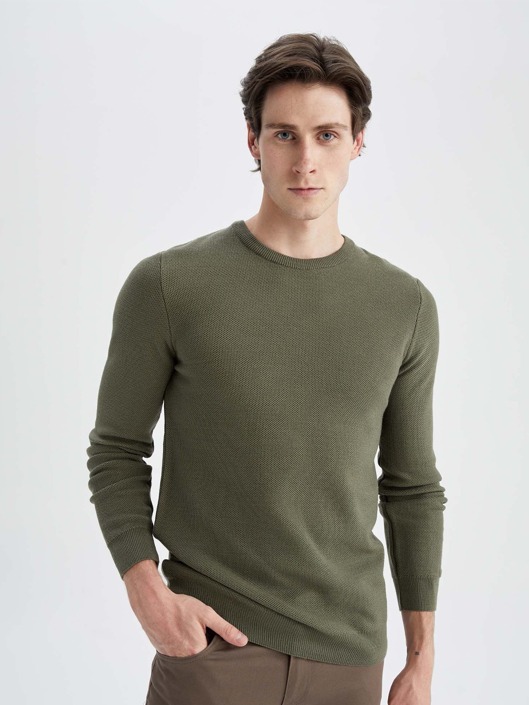 

DeFacto Men Olive Green Pullover Sweaters