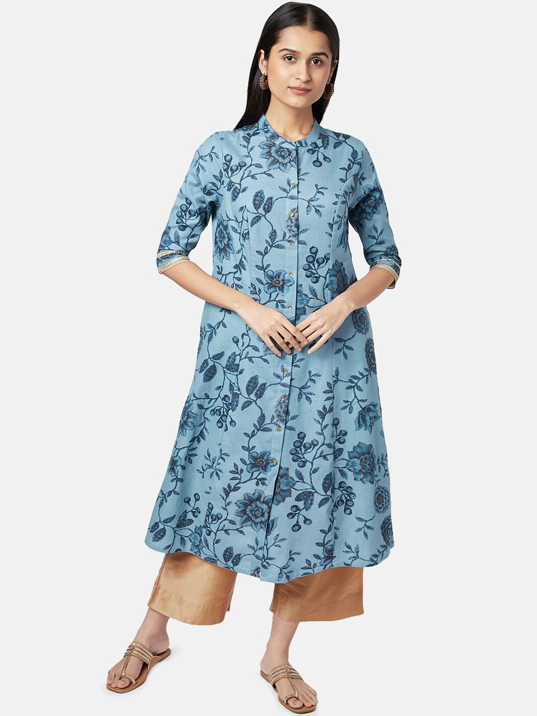 

RANGMANCH BY PANTALOONS Women Blue Floral Printed Gotta Patti A-Line Kurta