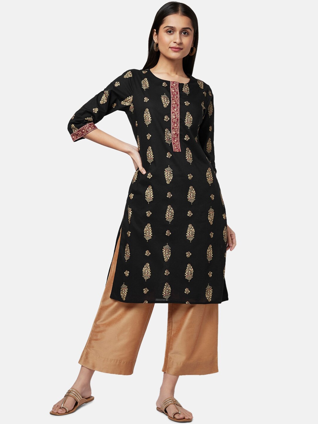 

RANGMANCH BY PANTALOONS Women Black & Gold Printed Cotton Straight Kurta