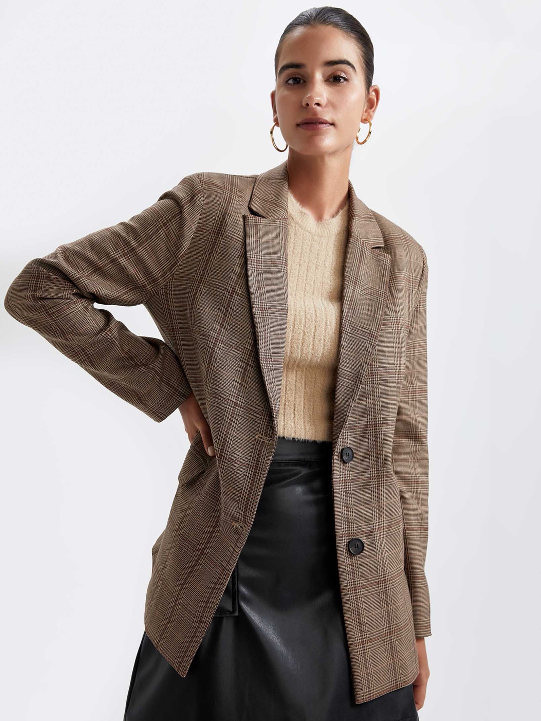 

DeFacto Women Beige Checked Single-Breasted Blazer