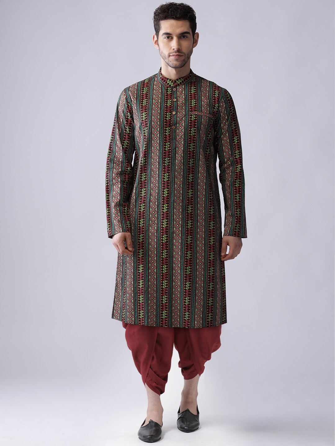 

KISAH Men Maroon & Green Printed Straight Kurta with Dhoti Pants