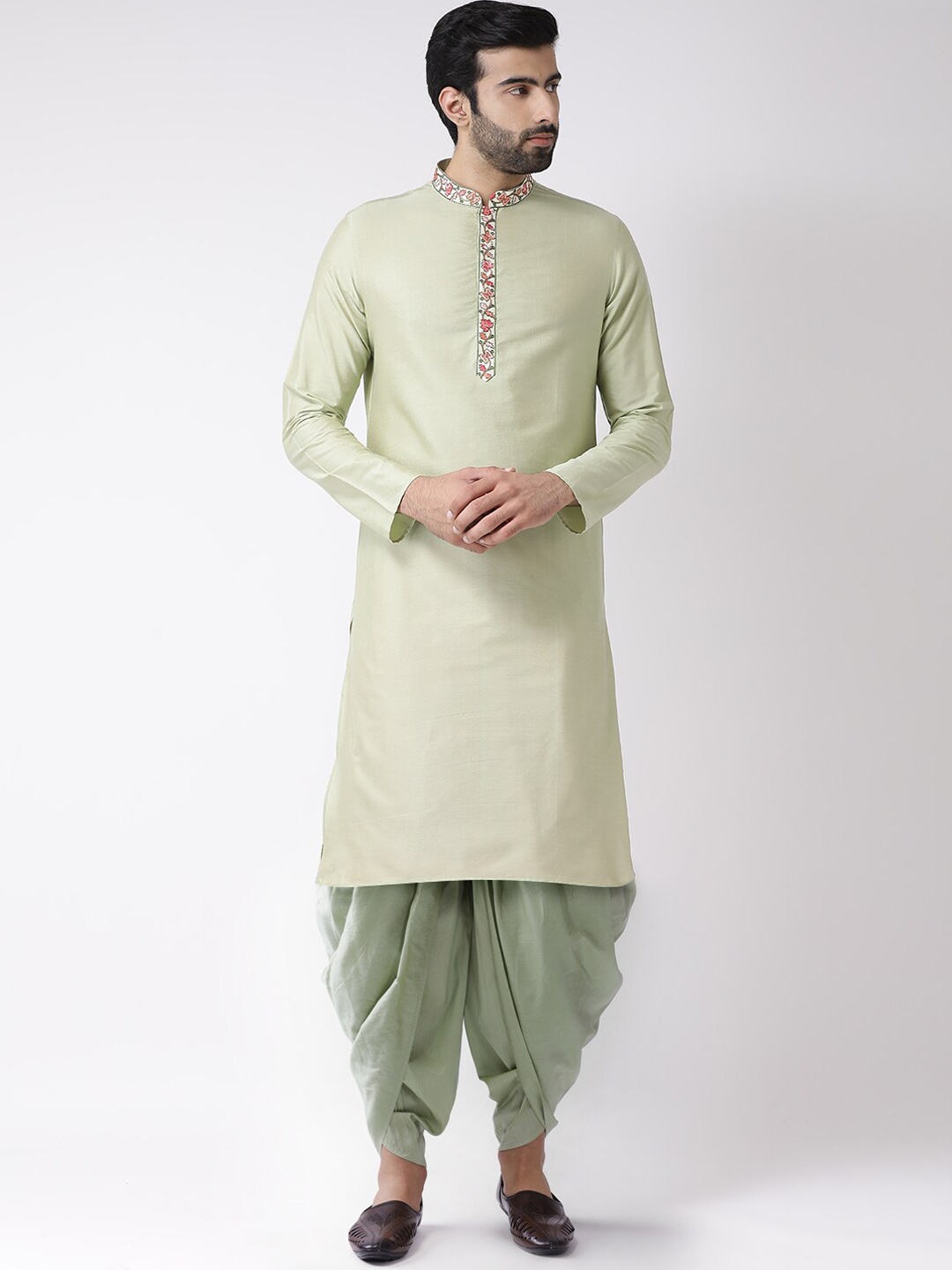

KISAH Men Solid Regular Fit Thread Work Kurta Dhoti Set, Green