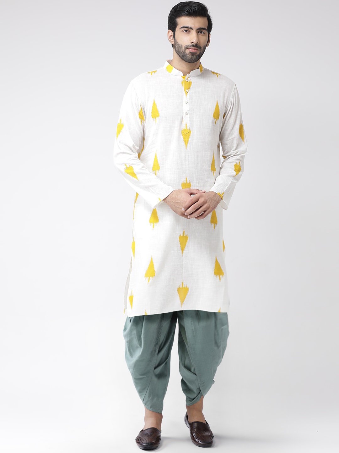 

KISAH Men White Ethnic Motifs Printed Kurta with Dhoti Pants