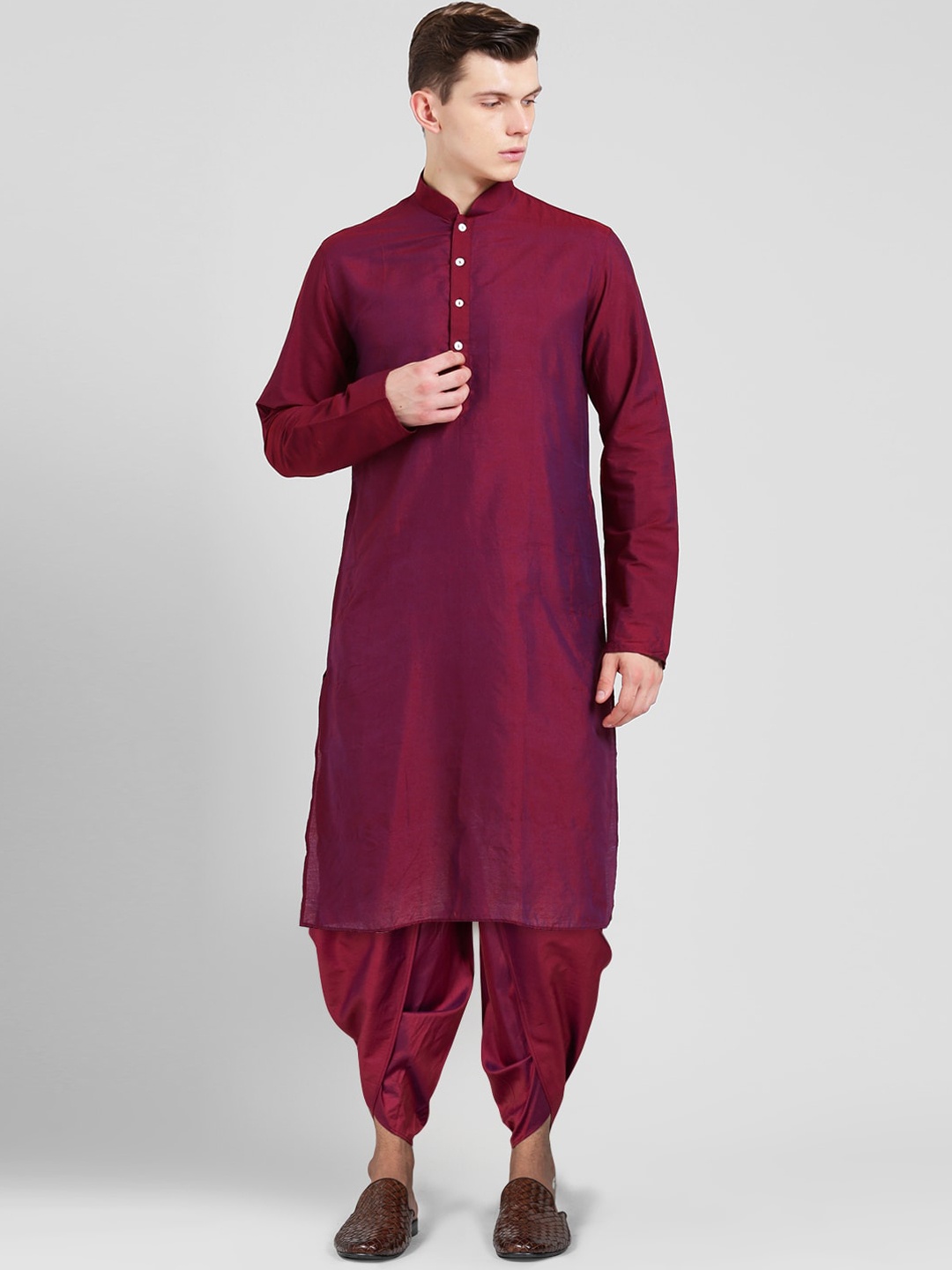 

KISAH Men Magenta Kurta with Dhoti Pants