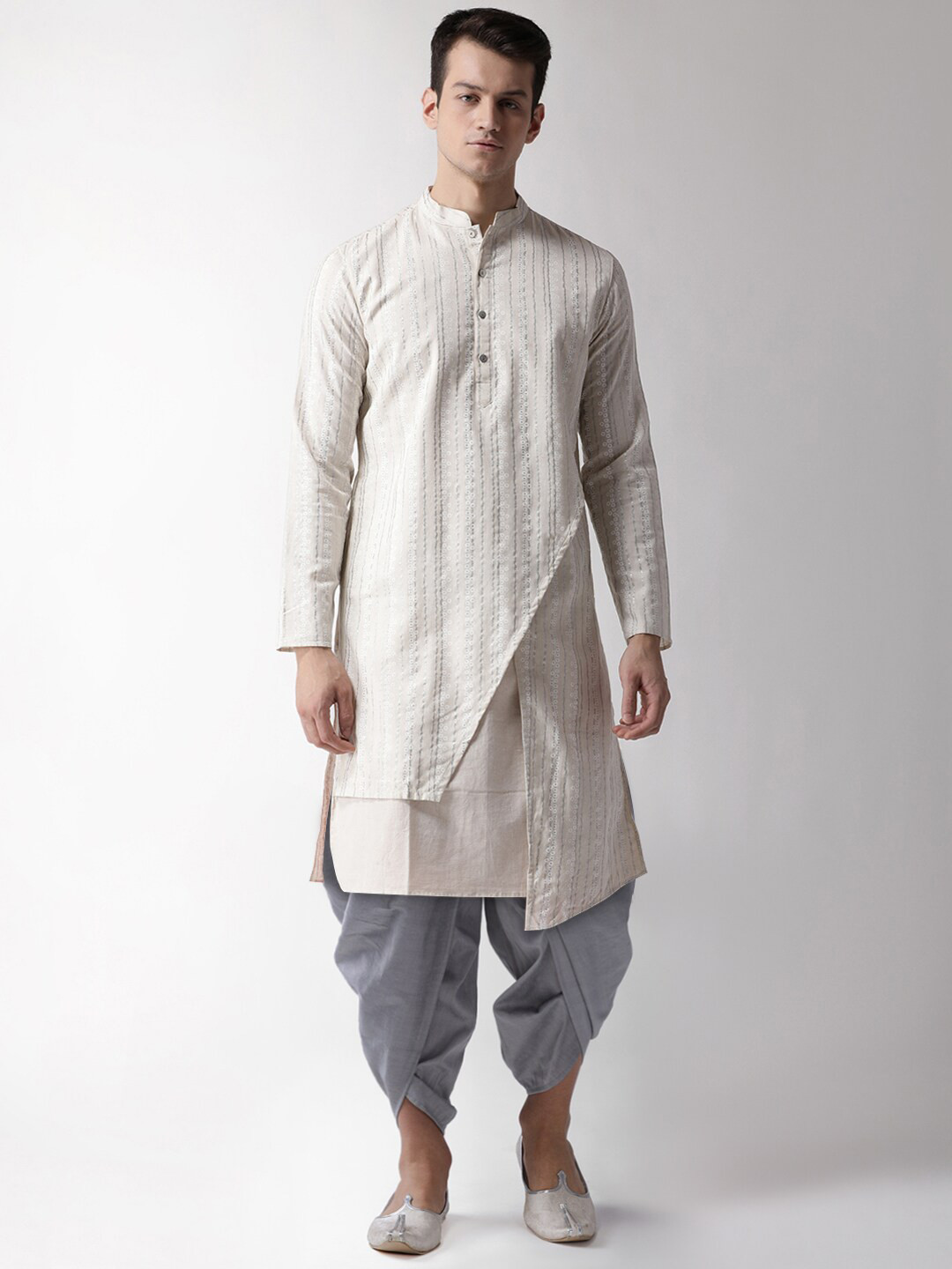 

KISAH Men Off White Striped Printed Kurta with Dhoti Pants