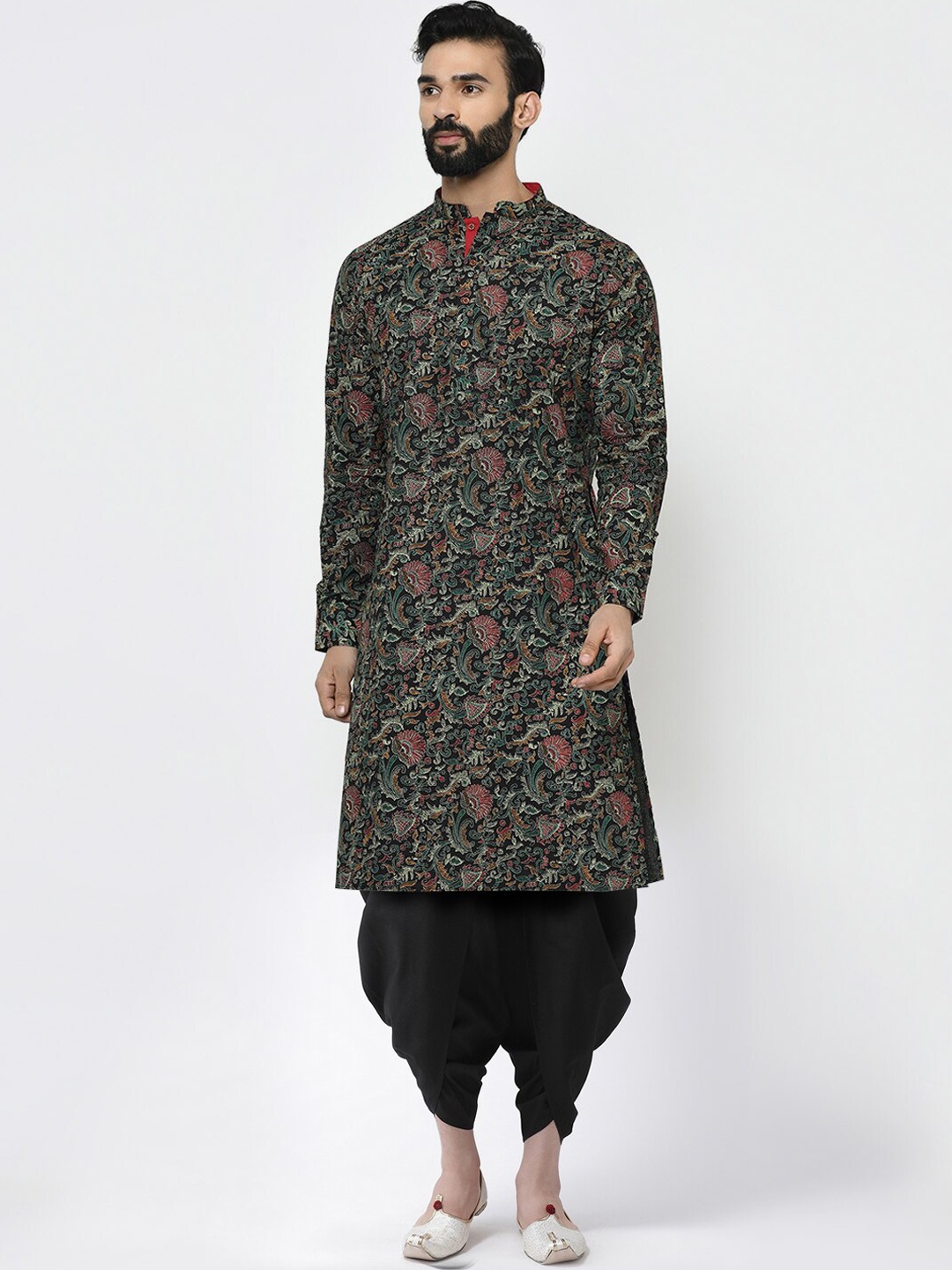 

KISAH Men Black Floral Printed Straight Kurta with Dhoti Pants