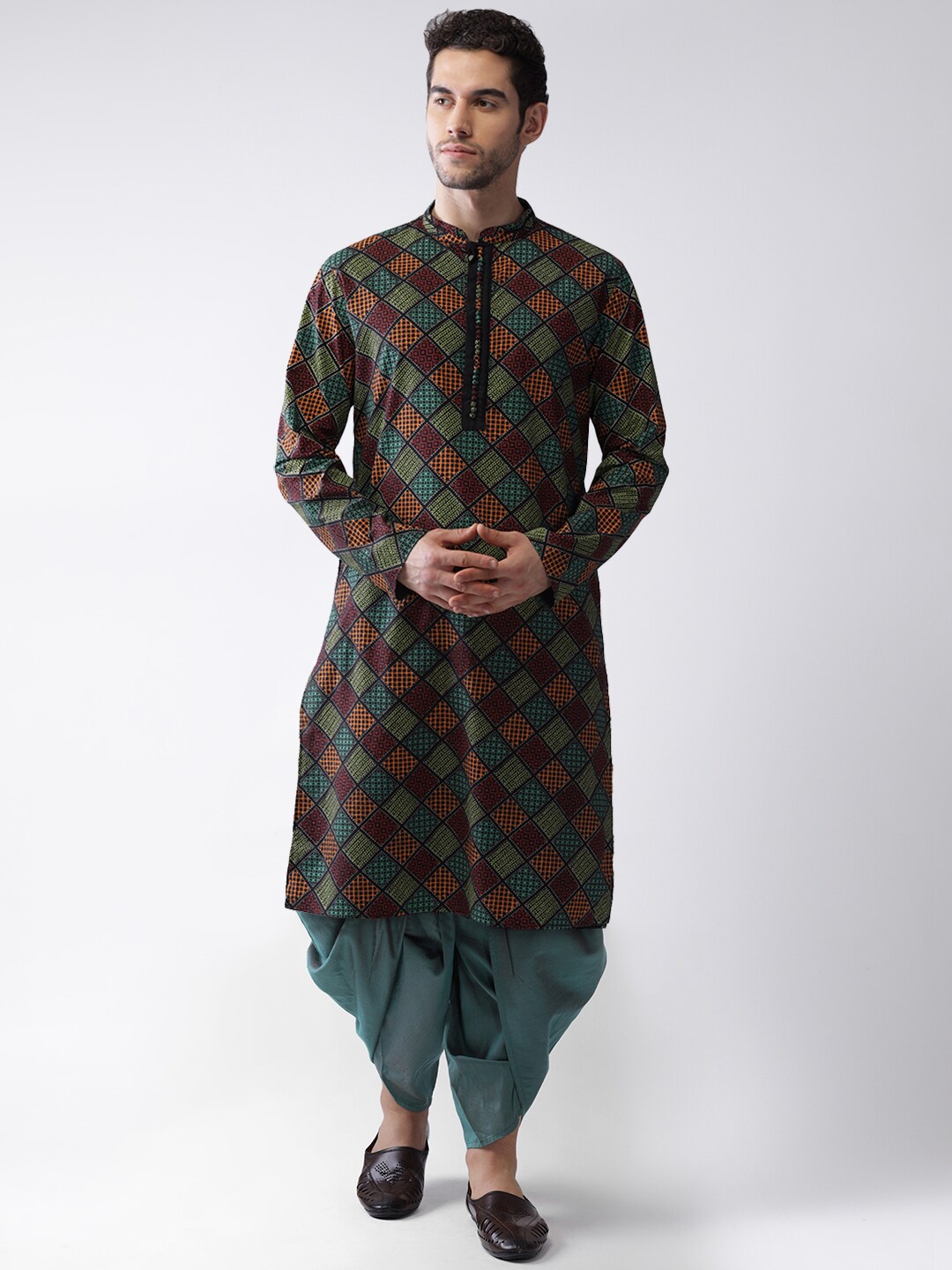

KISAH Men Printed Regular Fit Gundi Buttons Kurta Dhoti Set, Green