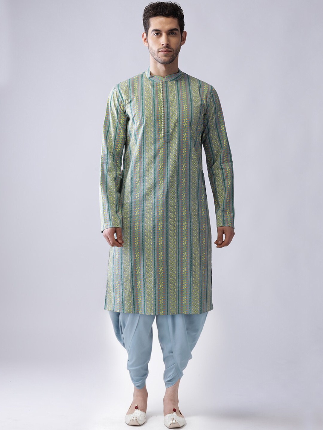 

KISAH Men Green Tribal Printed Kurta with Dhoti Pants