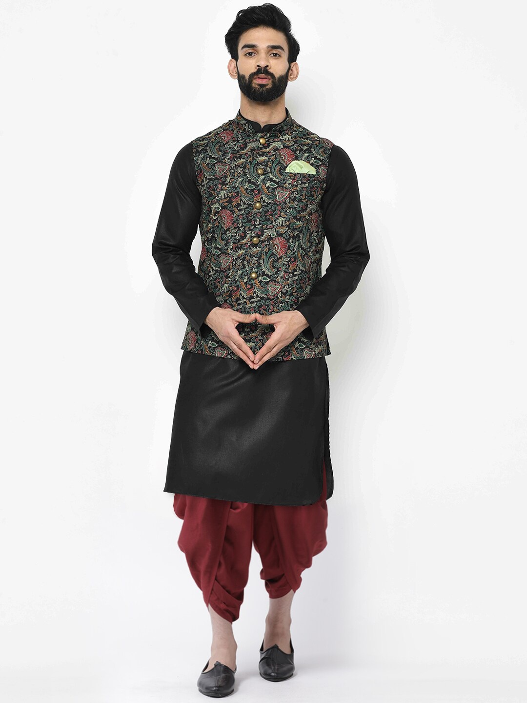 

KISAH Men Black & Maroon Solid Straight Kurta with Dhoti Pants & With Printed Nehru jacket