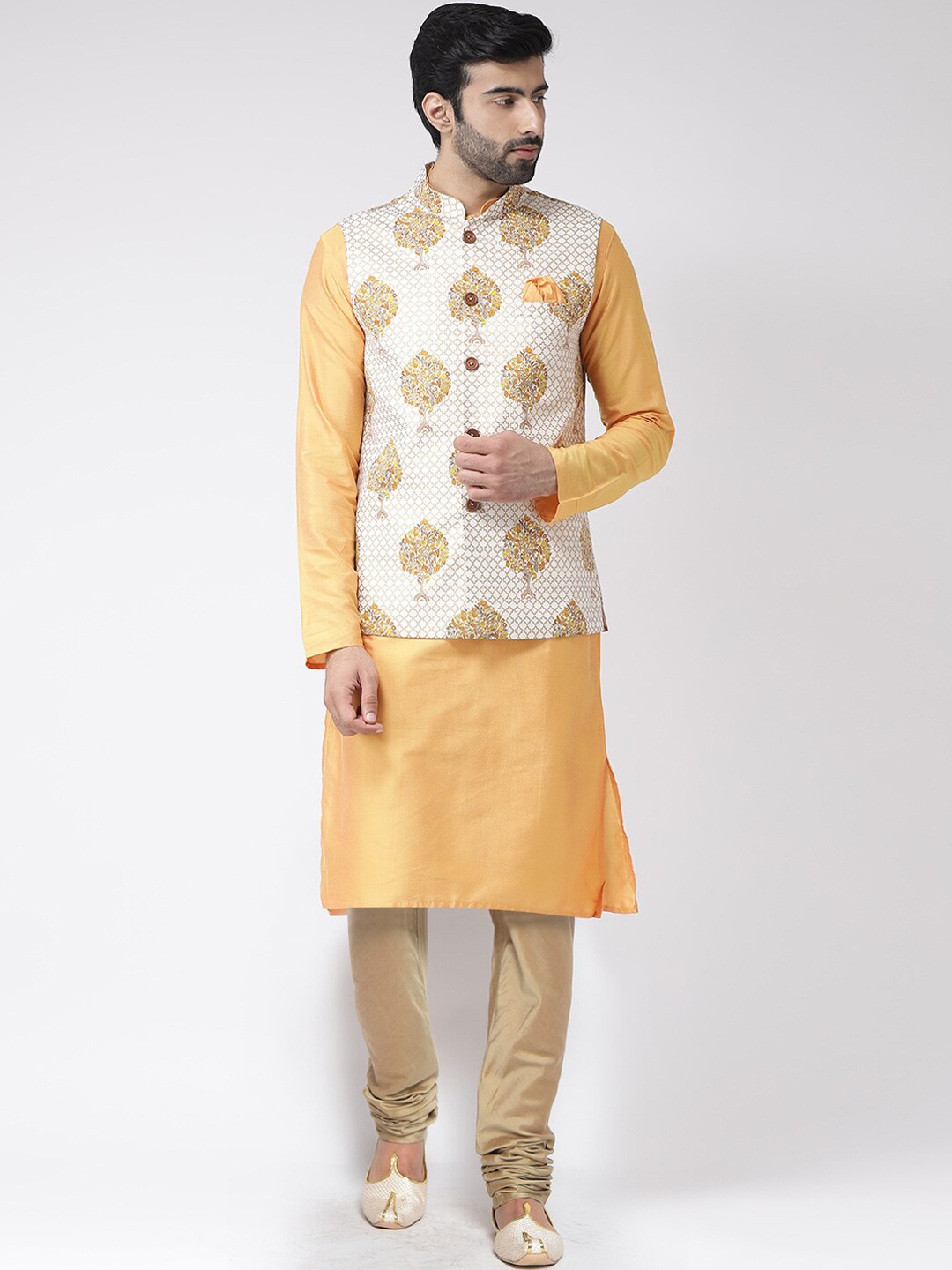 

KISAH Men Yellow & Gold Ethnic Motifs Kurta with Churidar