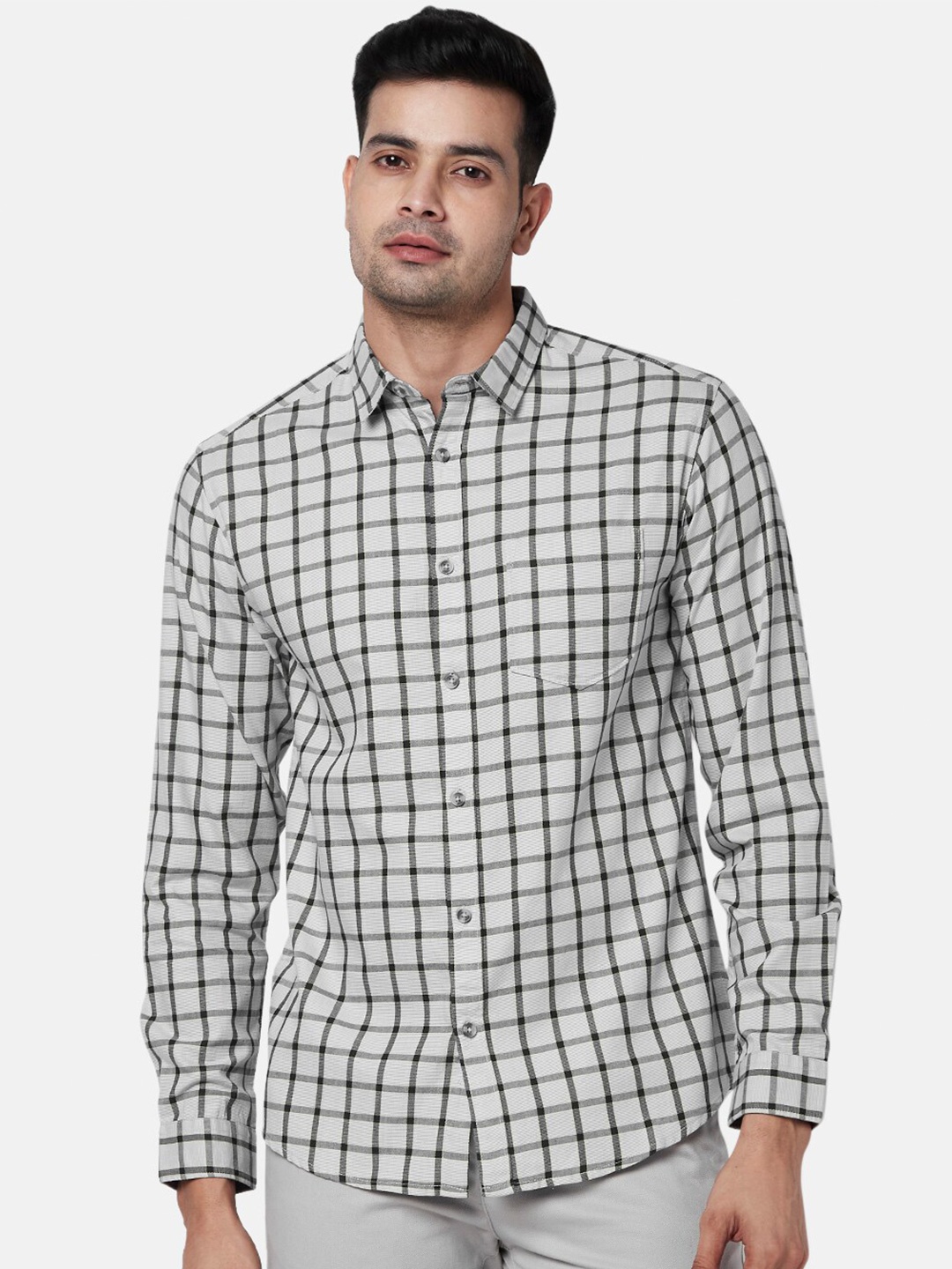 

BYFORD by Pantaloons Men Grey Slim Fit Checked Casual Cotton Shirt