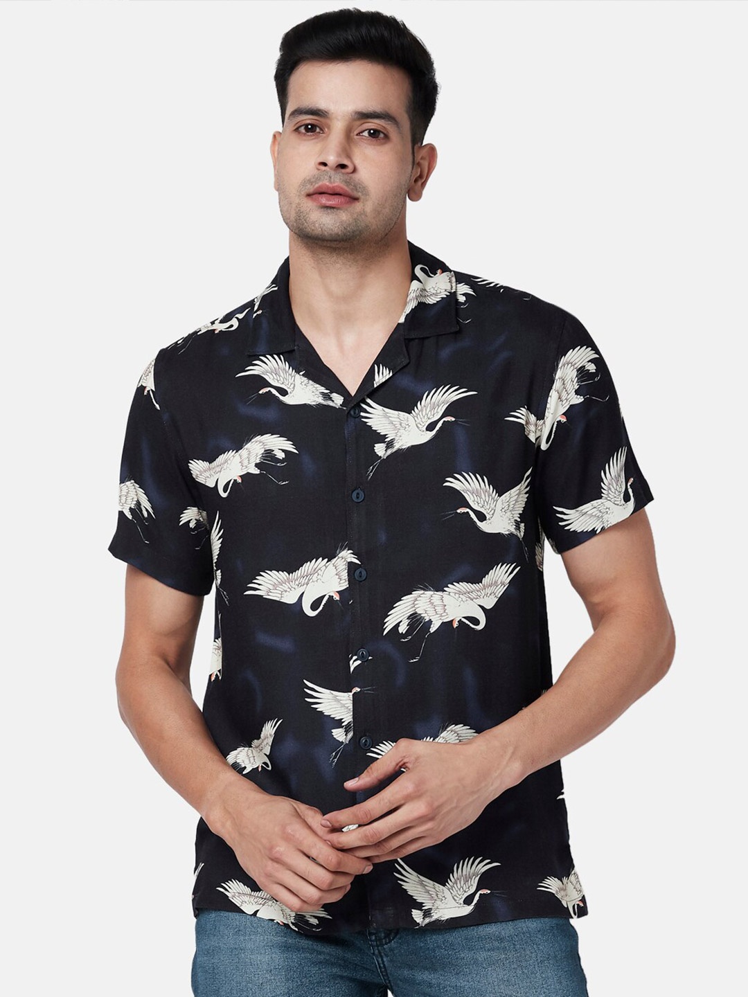 

People Men Black Slim Fit Printed Casual Shirt