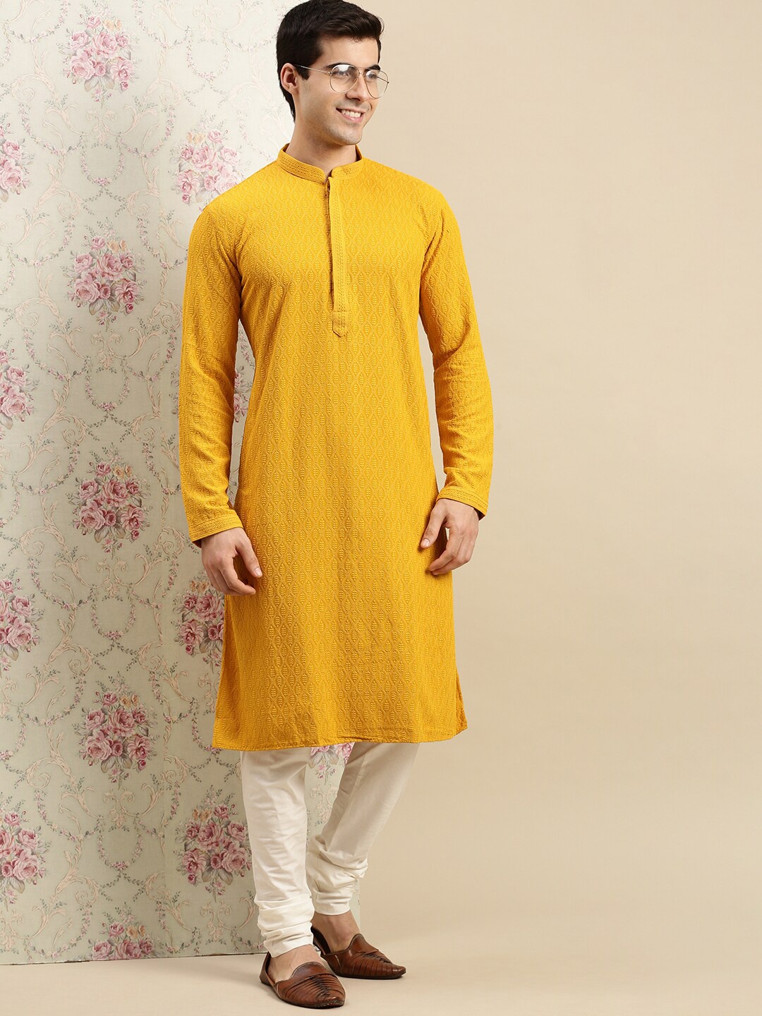 

Sanwara Men Yellow Floral Embroidered Chikankari Kurta