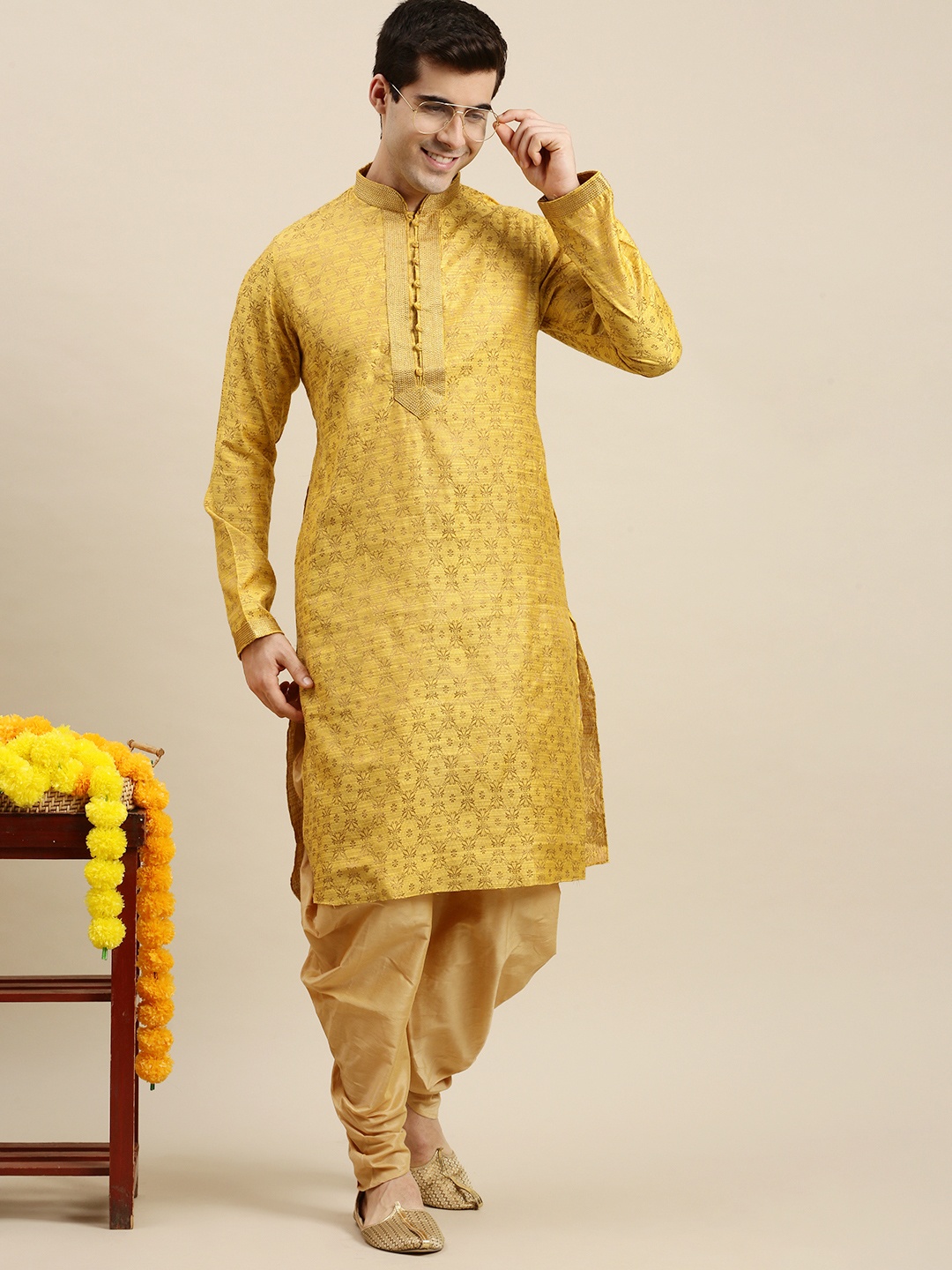 

Sanwara Men Yellow Ethnic Motifs Woven Pastels Art Silk Kurta