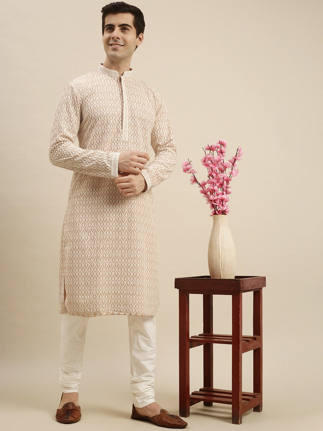 

Sanwara Men Beige Ethnic Motifs Printed Chikankari Kurta