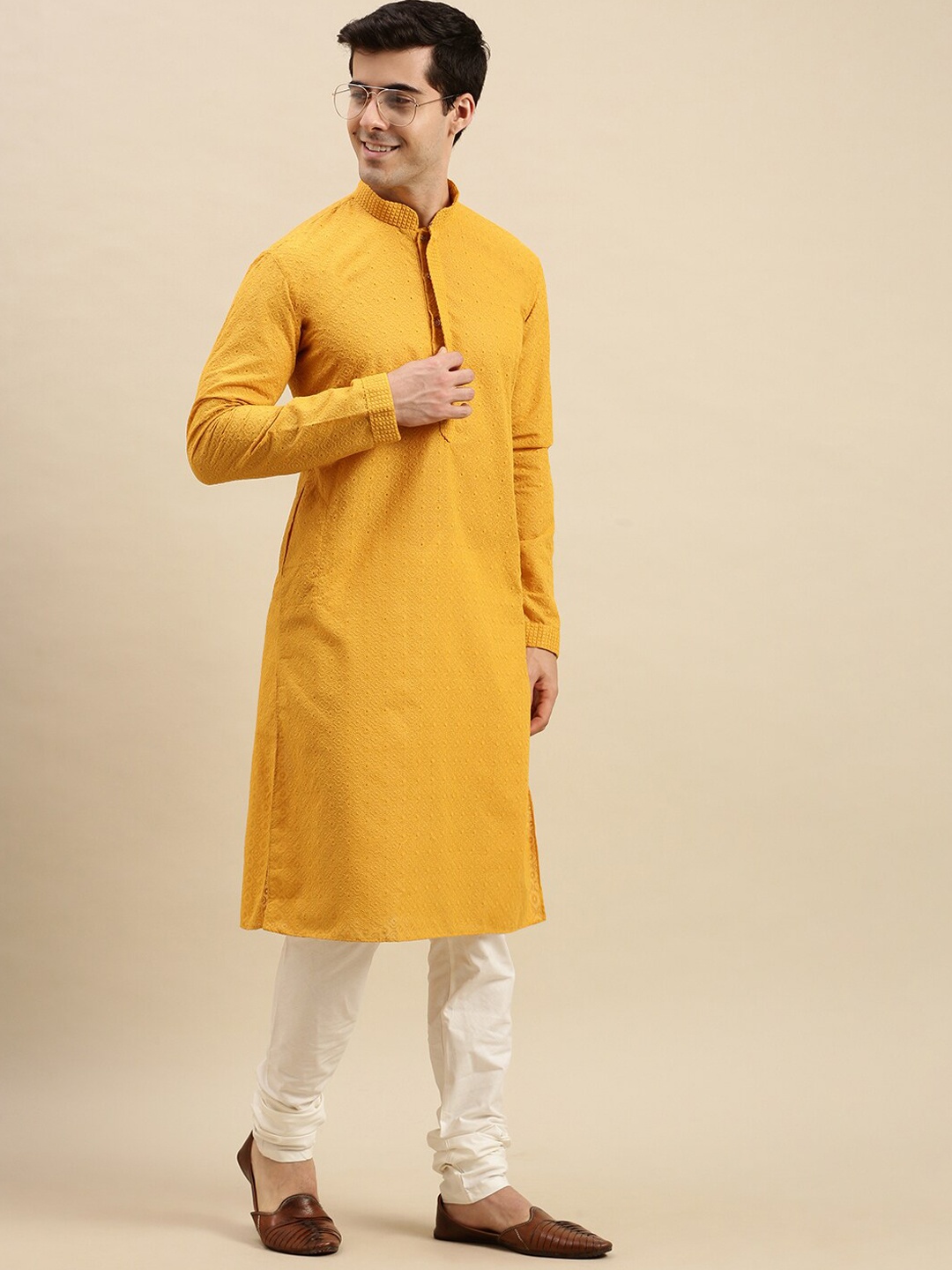 

Sanwara Men Yellow Floral Chikankari Kurta