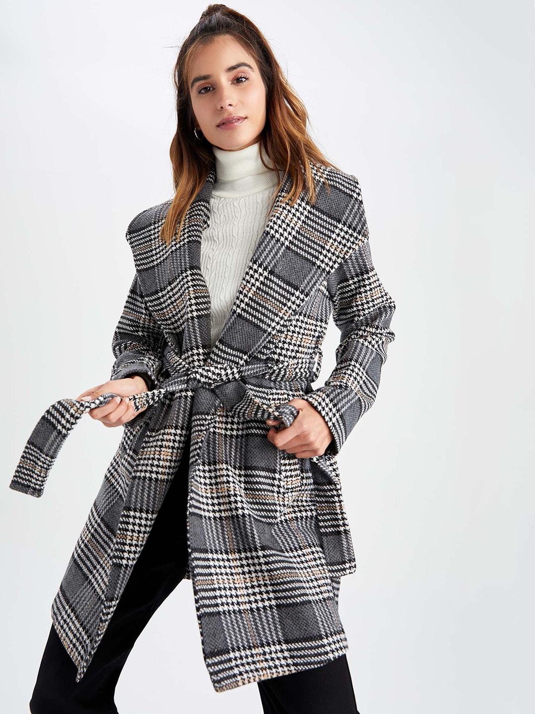 

DeFacto Women Grey Checked Trench Coat