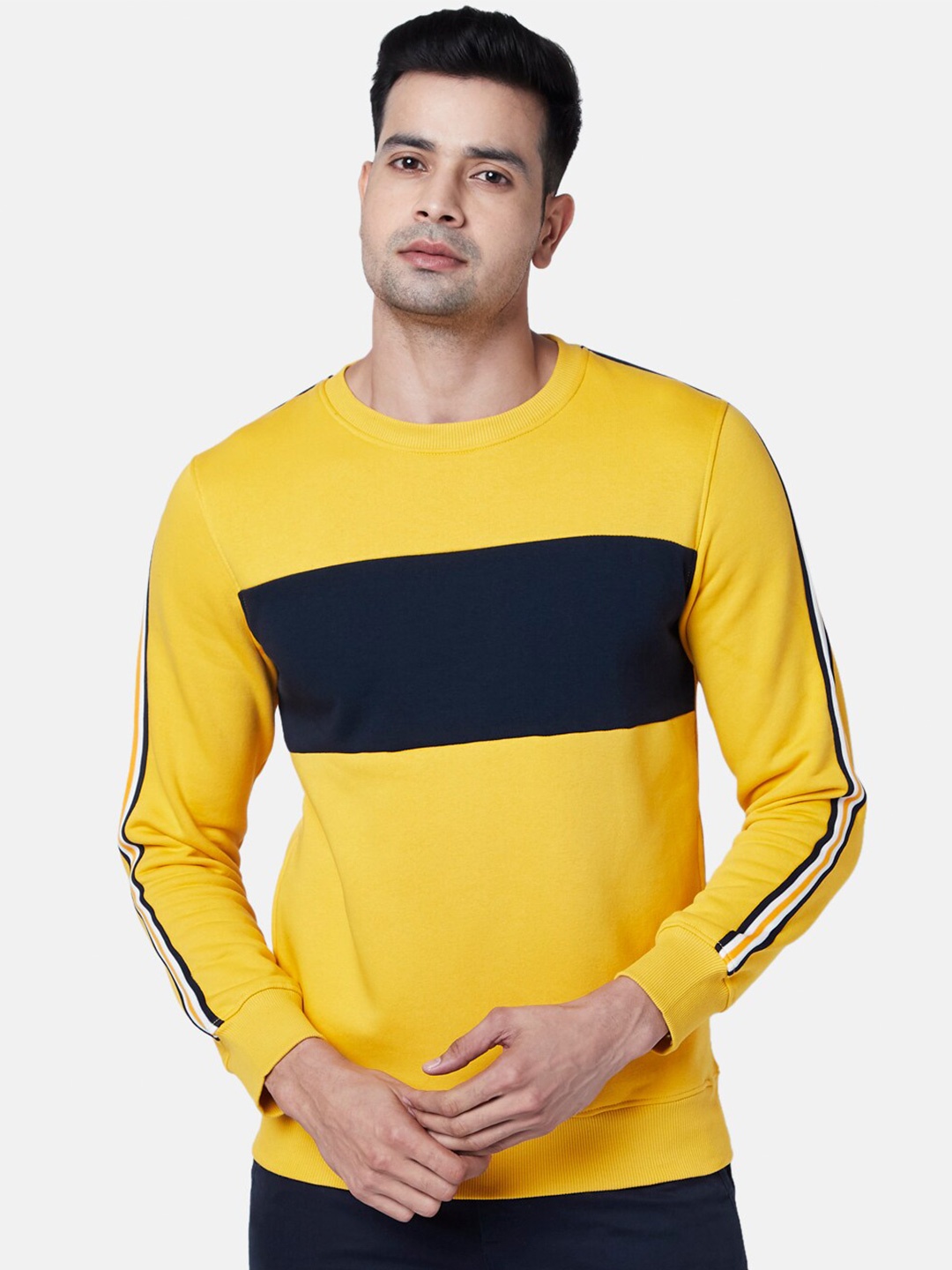 

BYFORD by Pantaloons Men Yellow & Black Striped Striped Pullover