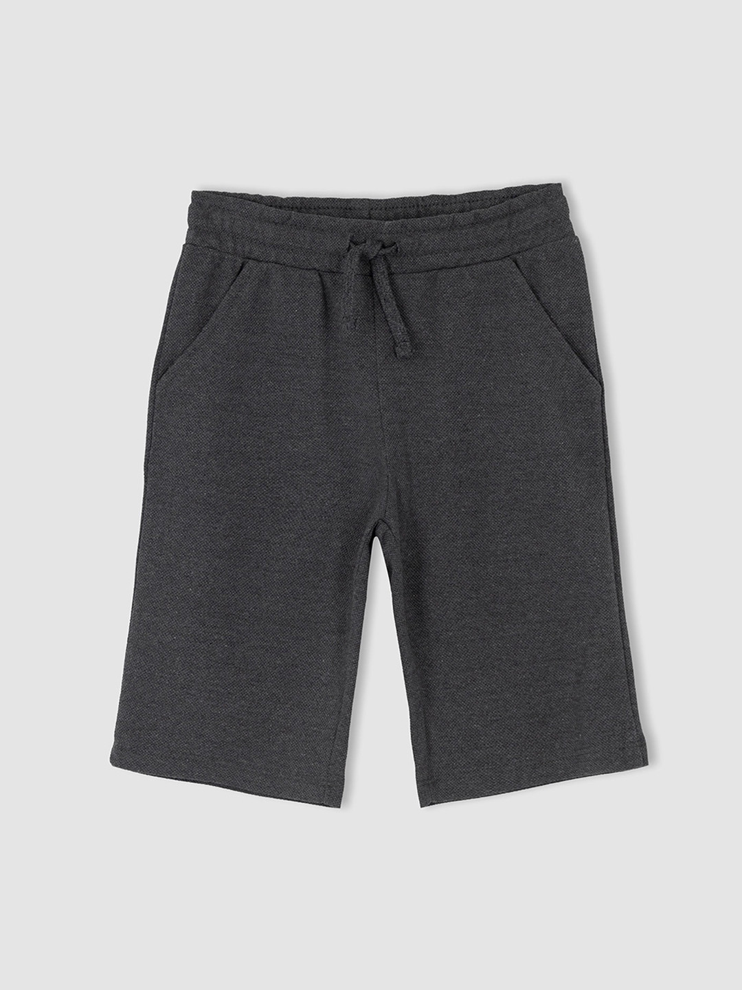 

DeFacto Boys Charcoal Solid Polyester Shorts