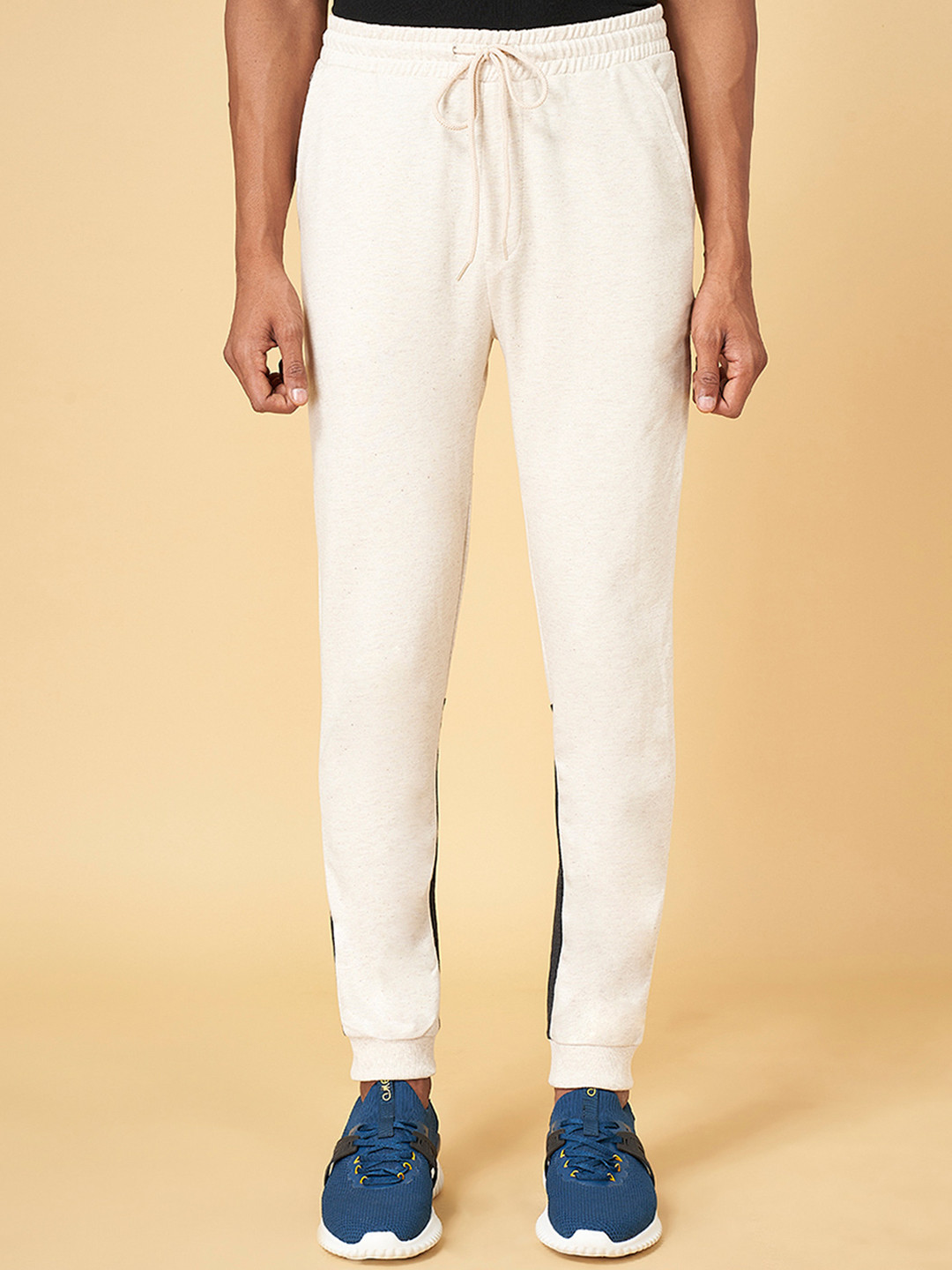 

Ajile by Pantaloons Men Off-White Solid Slim-Fit Joggers