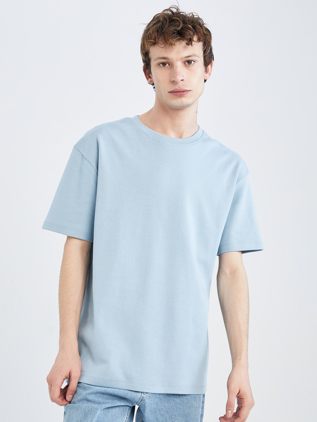 

DeFacto Men Blue Drop-Shoulder Sleeves Oversized Pure Cotton T-shirt