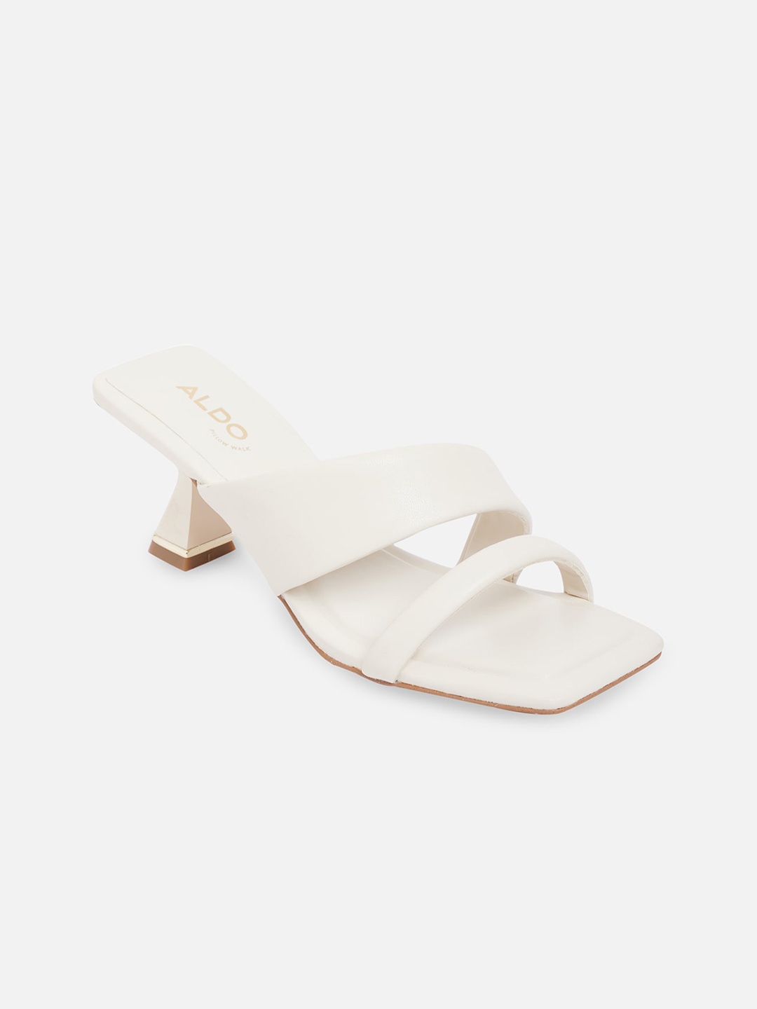 

ALDO White Solid Block Sandals