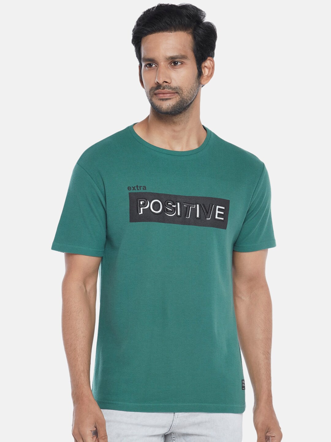 

People Men Green Typography Printed Cotton T-shirt