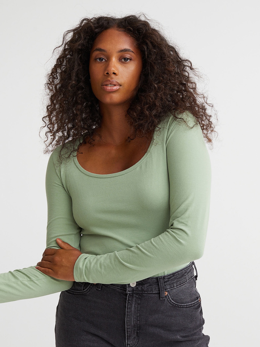 

H&M Women Solid Pure Cotton Scoop Neck Top, Green