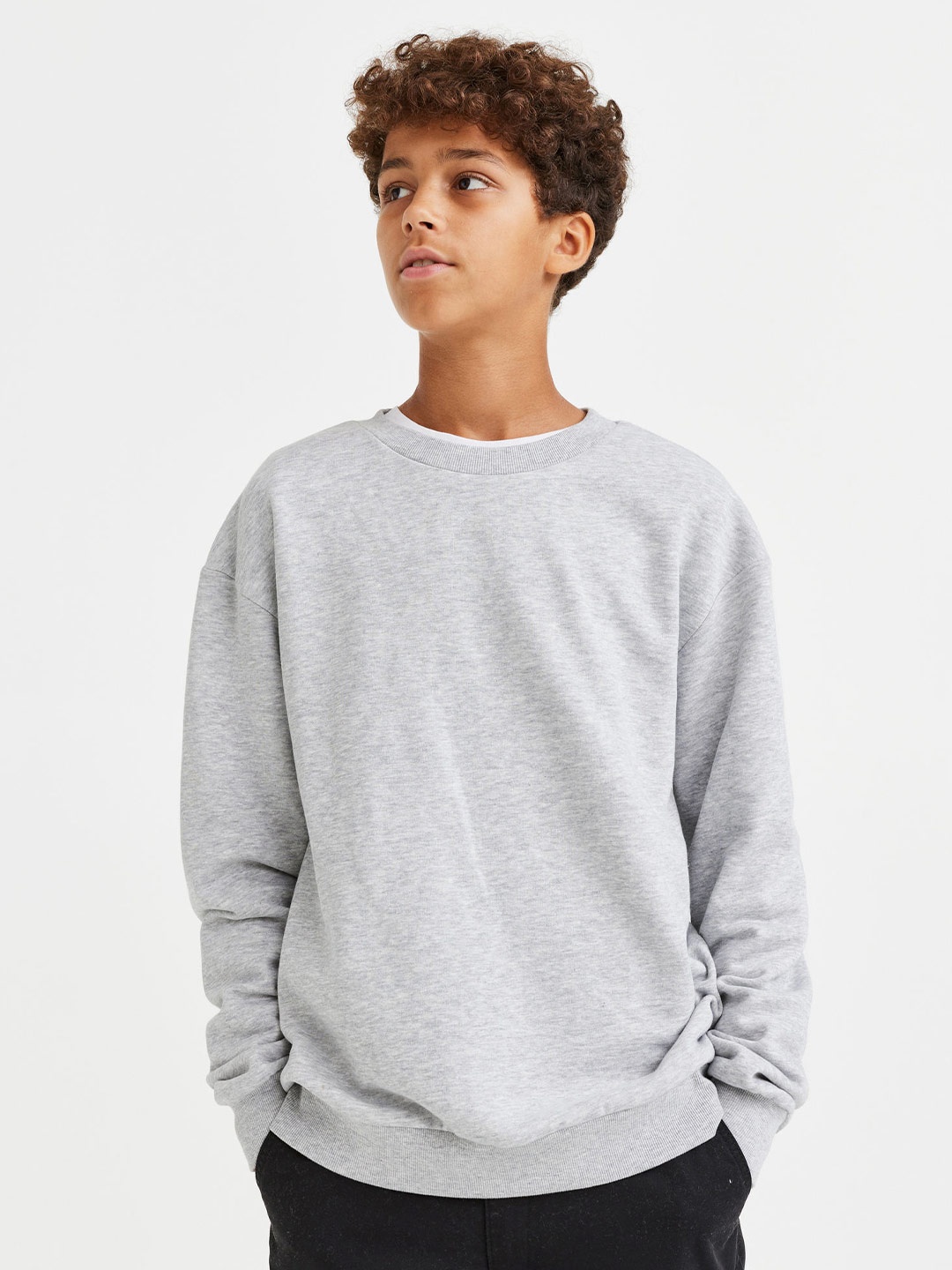 

H&M Boys Grey Melange Solid Sweatshirt