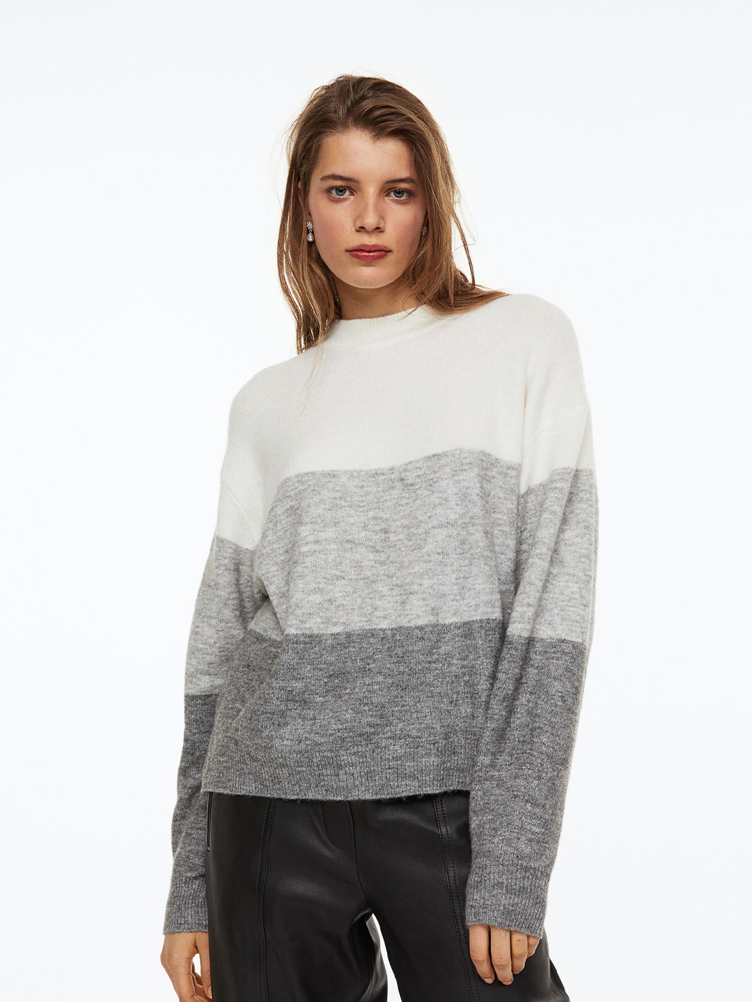 

H&M Women Colourblocked Pullover Sweater, Grey