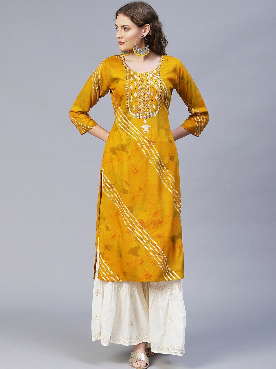 

FASHOR Women Mustard Yellow & White Embroidered Straight Kurta