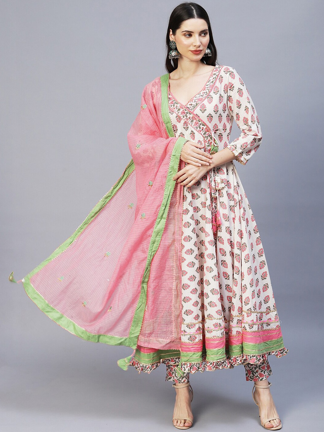 

FASHOR Women Off White Floral Printed Angrakha Pure Cotton Kurta with Trousers & Dupatta