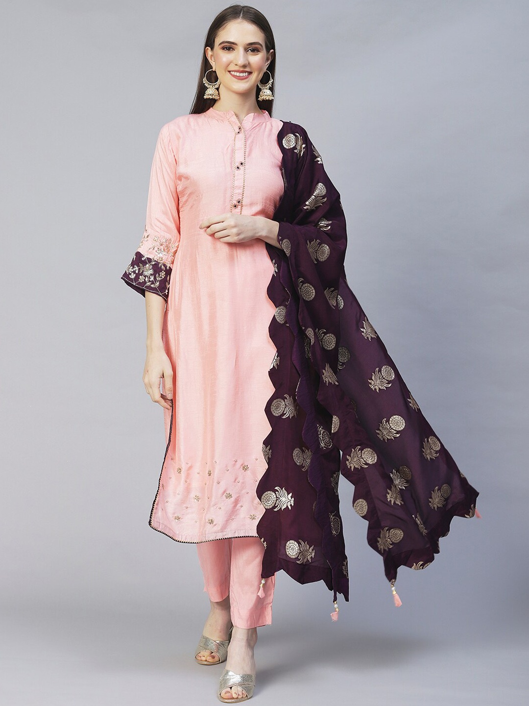 

FASHOR Peach-Coloured Ethnic Motifs Embroidered Gotta Patti Kurta with Trousers & Dupatta