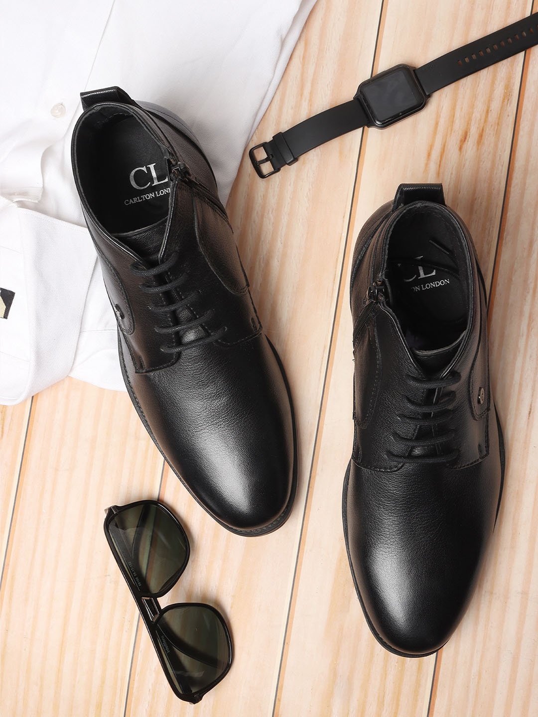 

Carlton London Men Black Solid Leather Boots